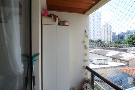 Apartamento à venda com 40m², 1 quarto e 1 vaga Apartamento à venda com 40m², 1 quarto e 1 vagaVaranda