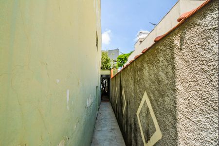 Casa à venda com 139m², 2 quartos e 2 vagasQuintal