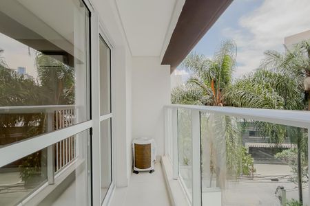Varanda de kitnet/studio para alugar com 1 quarto, 25m² em Pinheiros, São Paulo