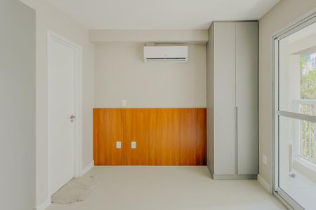 Quarto de kitnet/studio para alugar com 1 quarto, 25m² em Pinheiros, São Paulo