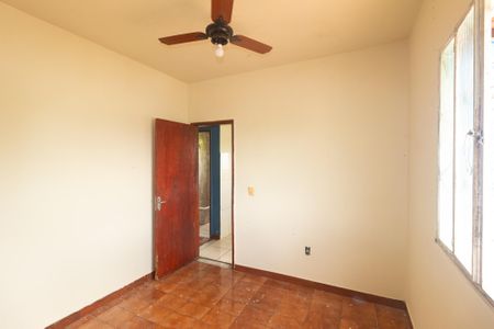 Casa para alugar com 60m², 2 quartos e 2 vagas Casa para alugar com 60m², 2 quartos e 2 vagasQuarto 2