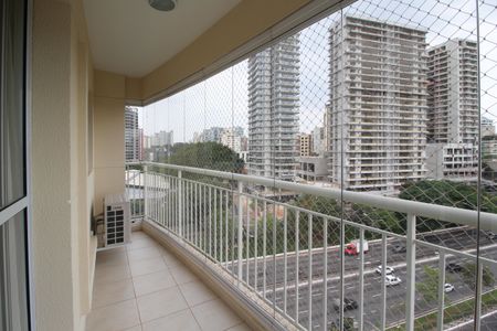 Apartamento para alugar com 74m², 2 quartos e 2 vagasVaranda