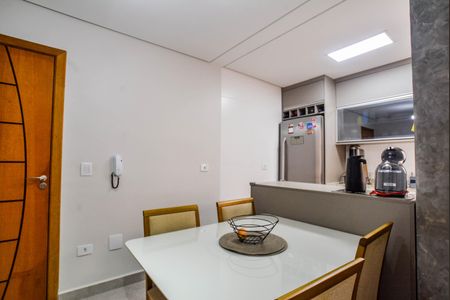 Apartamento à venda com 60m², 2 quartos e 1 vaga Apartamento à venda com 60m², 2 quartos e 1 vagaCozinha