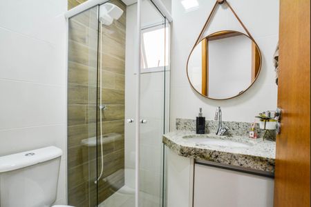 Apartamento à venda com 60m², 2 quartos e 1 vaga Apartamento à venda com 60m², 2 quartos e 1 vagaBanheiro Social