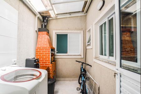 Apartamento à venda com 60m², 2 quartos e 1 vaga Apartamento à venda com 60m², 2 quartos e 1 vagaÁrea de Serviço