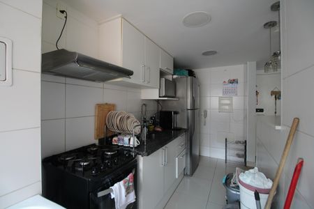 Apartamento para alugar com 64m², 2 quartos e 1 vagaCozinha