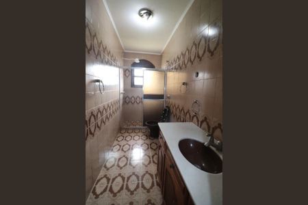 Casa à venda com 280m², 3 quartos e 10 vagas Casa à venda com 280m², 3 quartos e 10 vagasBanheiro