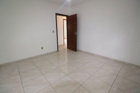 Casa à venda com 280m², 3 quartos e 10 vagas Casa à venda com 280m², 3 quartos e 10 vagasQuarto