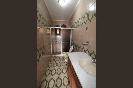 Casa à venda com 280m², 3 quartos e 10 vagas Casa à venda com 280m², 3 quartos e 10 vagasBanheiro