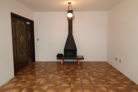 Sala de casa à venda com 3 quartos, 280m² em Sarandi, Porto Alegre