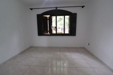 Casa à venda com 280m², 3 quartos e 10 vagas Casa à venda com 280m², 3 quartos e 10 vagasQuarto