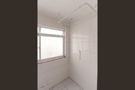 Apartamento à venda com 60m², 2 quartos e 1 vaga Apartamento à venda com 60m², 2 quartos e 1 vagaÁrea de Serviço