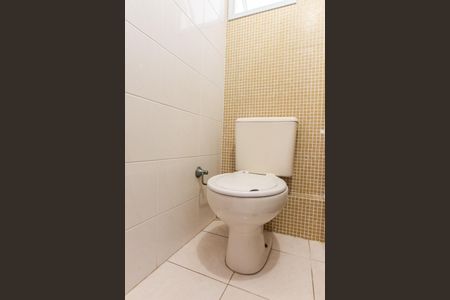 Apartamento à venda com 60m², 2 quartos e 1 vaga Apartamento à venda com 60m², 2 quartos e 1 vagaBanheiro da Suíte