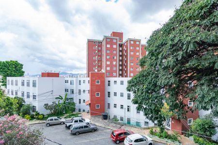Sala de apartamento para alugar com 2 quartos, 72m² em Padre Eustáquio, Belo Horizonte