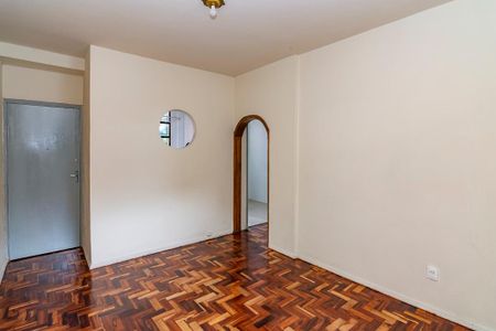 Sala de apartamento para alugar com 2 quartos, 72m² em Padre Eustáquio, Belo Horizonte