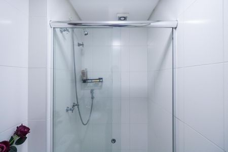 Apartamento à venda com 83m², 3 quartos e 2 vagasBanheiro