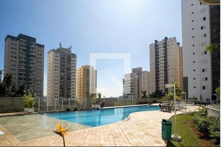 Apartamento à venda com 83m², 3 quartos e 2 vagasPiscina