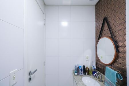 Apartamento à venda com 83m², 3 quartos e 2 vagasBanheiro