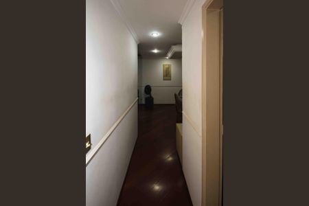 Apartamento à venda com 63m², 2 quartos e 1 vagaCorredor