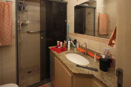 Apartamento à venda com 63m², 2 quartos e 1 vagaBanheiro