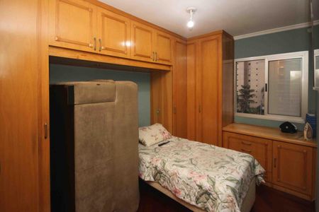 Apartamento à venda com 63m², 2 quartos e 1 vagaQuarto 02