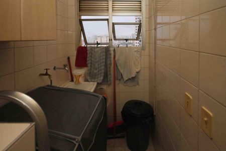 Apartamento à venda com 63m², 2 quartos e 1 vagaÁrea de Serviço