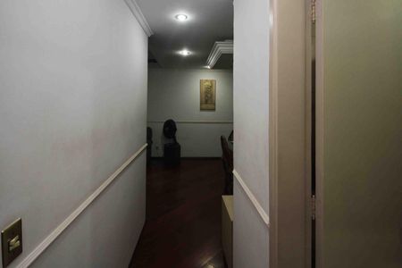 Apartamento à venda com 63m², 2 quartos e 1 vagaCorredor