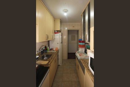 Apartamento à venda com 63m², 2 quartos e 1 vagaCozinha