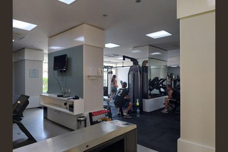 Apartamento para alugar com 62m², 2 quartos e 1 vaga Apartamento para alugar com 62m², 2 quartos e 1 vagaÁrea comum - Academia