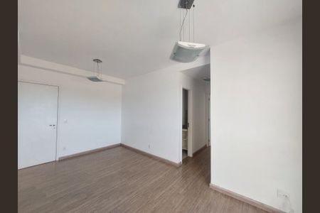 Apartamento para alugar com 62m², 2 quartos e 1 vaga Apartamento para alugar com 62m², 2 quartos e 1 vagaSala