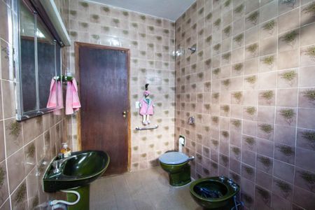 Casa para alugar com 250m², 3 quartos e 3 vagas Casa para alugar com 250m², 3 quartos e 3 vagasBanheiro