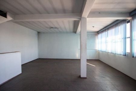 Casa para alugar com 250m², 3 quartos e 3 vagas Casa para alugar com 250m², 3 quartos e 3 vagasSalão 2º andar