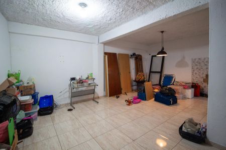 Casa para alugar com 250m², 3 quartos e 3 vagas Casa para alugar com 250m², 3 quartos e 3 vagasEscritório