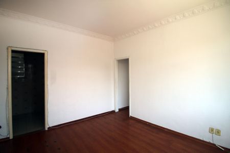 Sala de apartamento à venda com 2 quartos, 60m² em Olaria, Rio de Janeiro