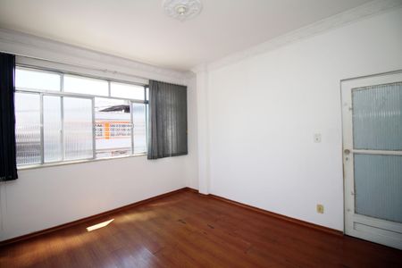 Apartamento à venda com 60m², 2 quartos e sem vagaSala