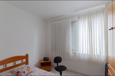 Apartamento à venda com 78m², 2 quartos e sem vagaQuarto 2