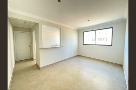 Sala de apartamento à venda com 1 quarto, 42m² em Sagrada Família, Belo Horizonte
