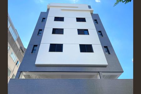 Apartamento à venda com 42m², 1 quarto e 1 vagaFachada