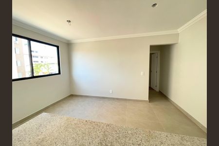 Sala de apartamento à venda com 1 quarto, 42m² em Sagrada Família, Belo Horizonte