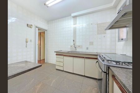 Apartamento à venda com 115m², 3 quartos e 2 vagasCozinha 
