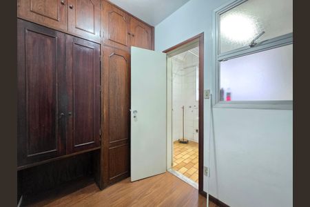 Apartamento à venda com 115m², 3 quartos e 2 vagasQuarto de serviço 