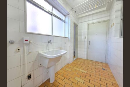 Apartamento à venda com 115m², 3 quartos e 2 vagasÁrea de Serviço 