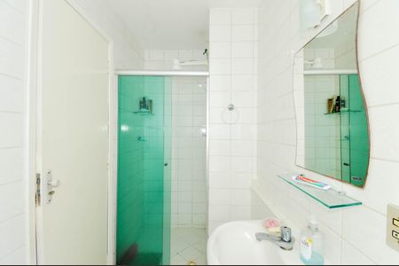 Apartamento para alugar com 62m², 2 quartos e 1 vaga Apartamento para alugar com 62m², 2 quartos e 1 vagaBanheiro