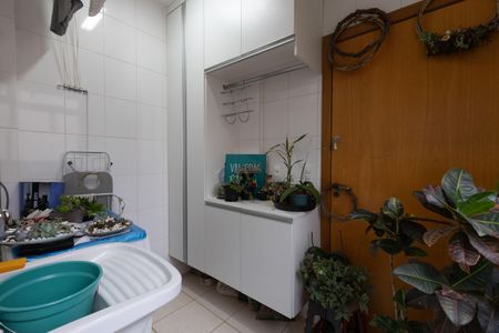 Apartamento para alugar com 111m², 3 quartos e 3 vagas Apartamento para alugar com 111m², 3 quartos e 3 vagasÁrea de Serviço