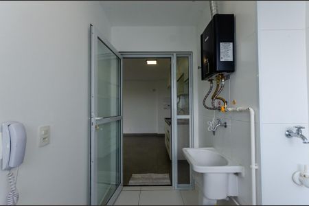 Casa à venda com 71m², 2 quartos e 1 vagaÁrea de Serviço