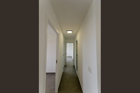 Casa à venda com 71m², 2 quartos e 1 vagaCorredor