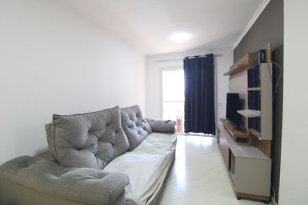 Sala de apartamento para alugar com 3 quartos, 64m² em Cidade Ademar, São Paulo