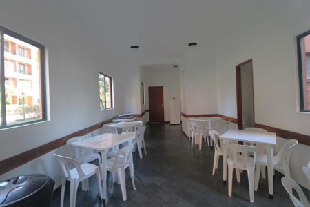 Apartamento para alugar com 64m², 3 quartos e 1 vagaSalão para festas