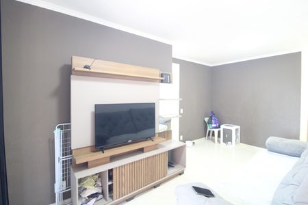 Sala de apartamento para alugar com 3 quartos, 64m² em Cidade Ademar, São Paulo