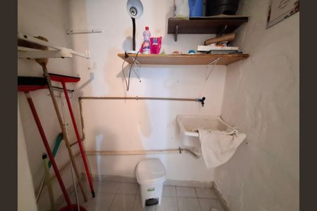Apartamento para alugar com 65m², 3 quartos e sem vagaÁrea de serviço 